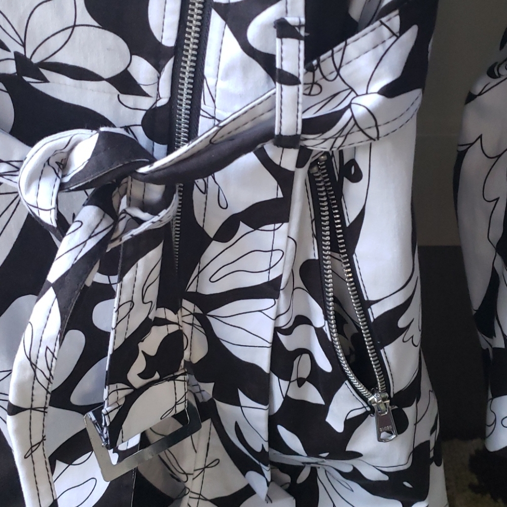 Rain Jacket - Picture 3 of 4